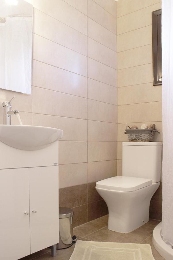 Ayerina First Floor Apartment Arillas  Exterior photo